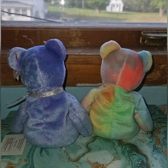 Colorful Plush Bear Set - Picture 2 of 2